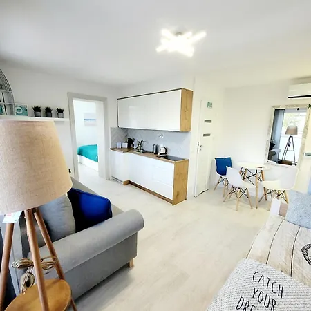 Dolce Apartment *